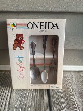ONEIDA Baby Flatware Set Fork Spoons Stainless Toddler-Time 3 Piece New